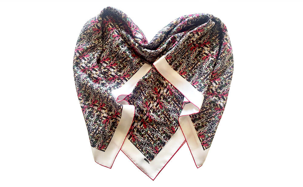 Custom Made Silk Scarf in heart shape | Mont Kiji